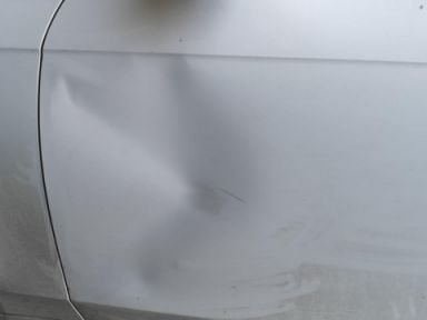 Audi A4 Ön Kapı Boyasız Göçük Düzeltme