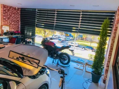 Ford Focus Kaput Boyasız Göçük Düzeltme