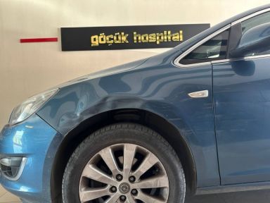 Opel Astra Sol Ön Çamurluk Boyasız Göçük Düzeltme