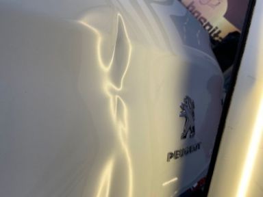 Peugeot Bagaj Kapağı Boyasız (Vakumla) Göçük Düzeltme